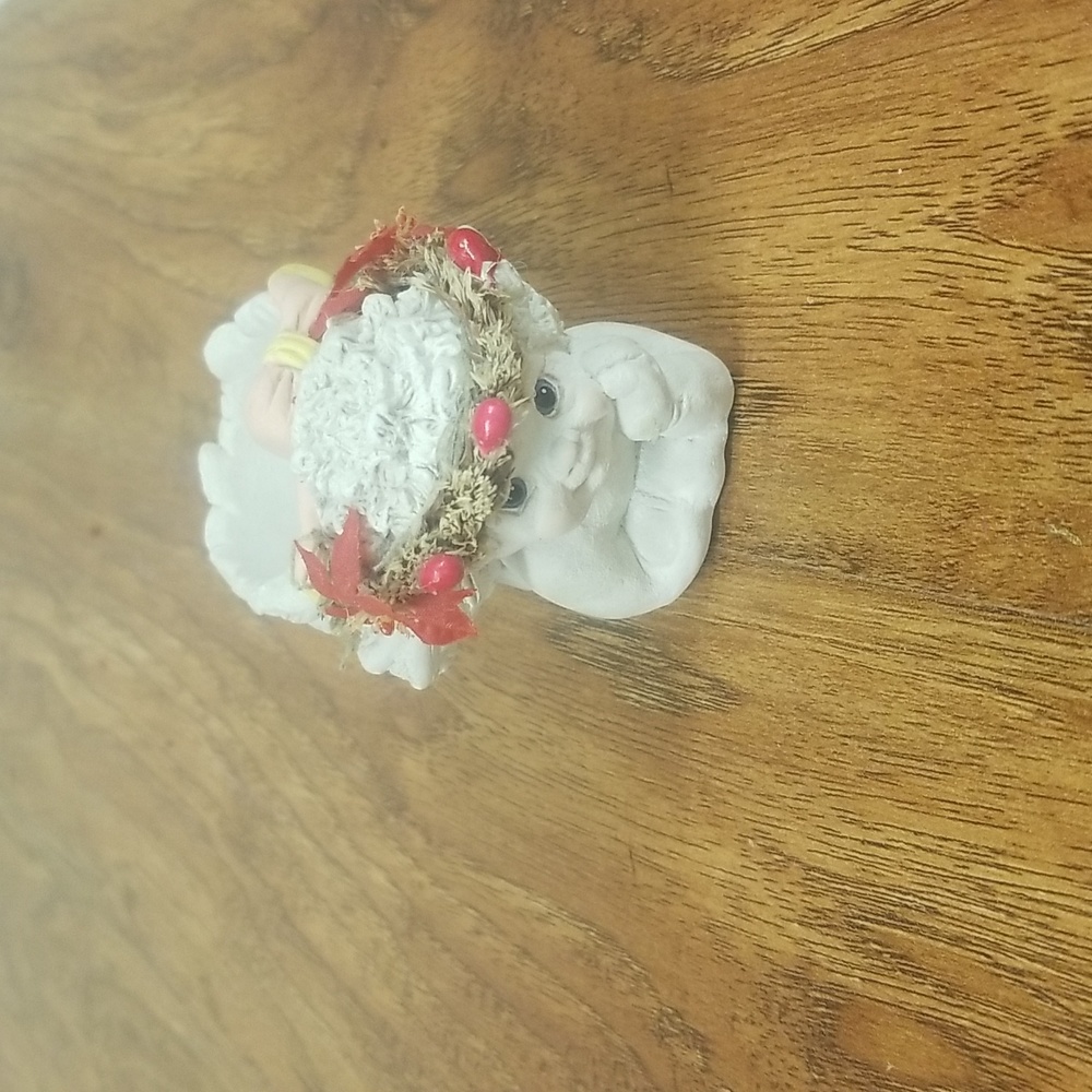 Dreamsicles Porcelain figurine candle holder